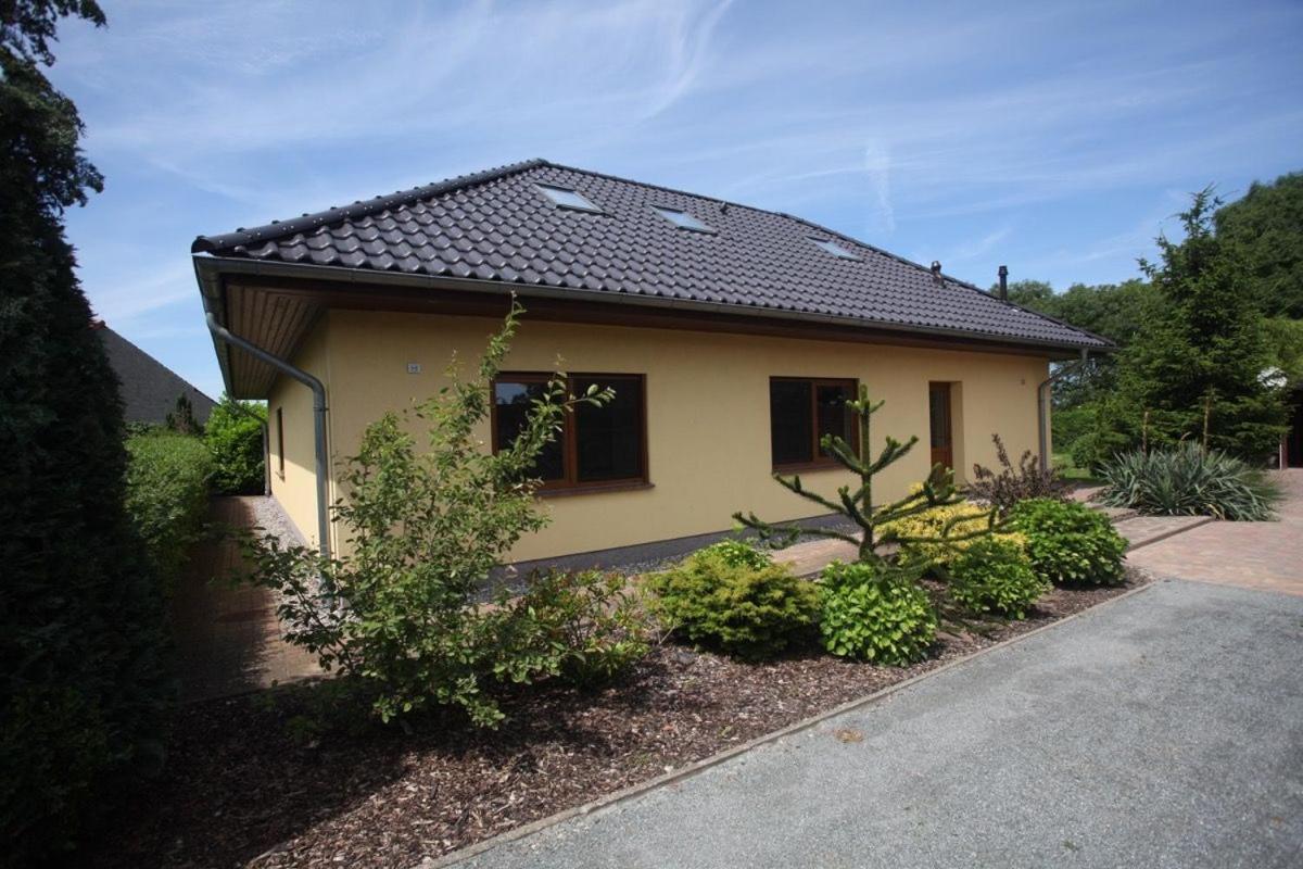 Ferienhaus Jule Pudagla Luaran gambar